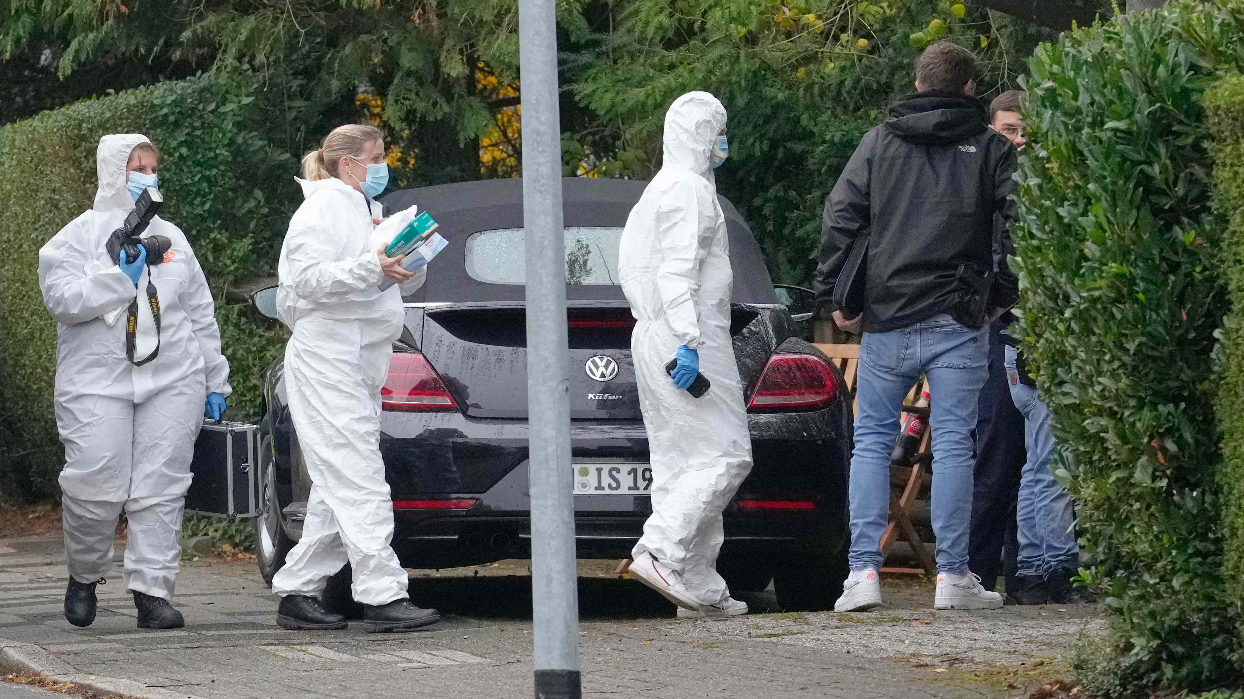 German mayor stabbed by adopted daughter